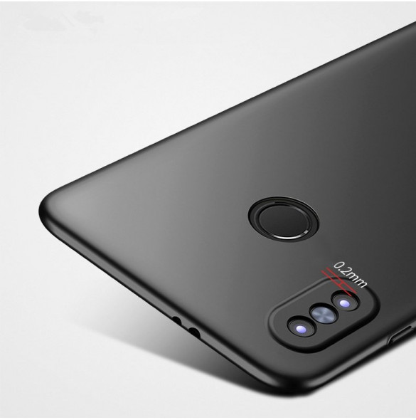 Svart och väldigt snyggt skydd för Xiaomi Redmi Note 5 (dual camera) / Redmi Note 5 Pro.