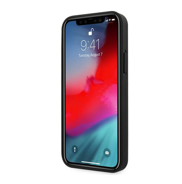 Pålitligt och bekvämt fodral för telefonen.