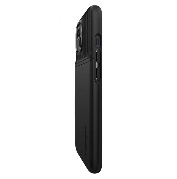 Med det här fodralet kommer du att vara lugn för iPhone 13 och mycket snyggt skydd från Spigen.