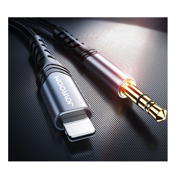 - Lightning -kontakt och 3,5 mm -uttag