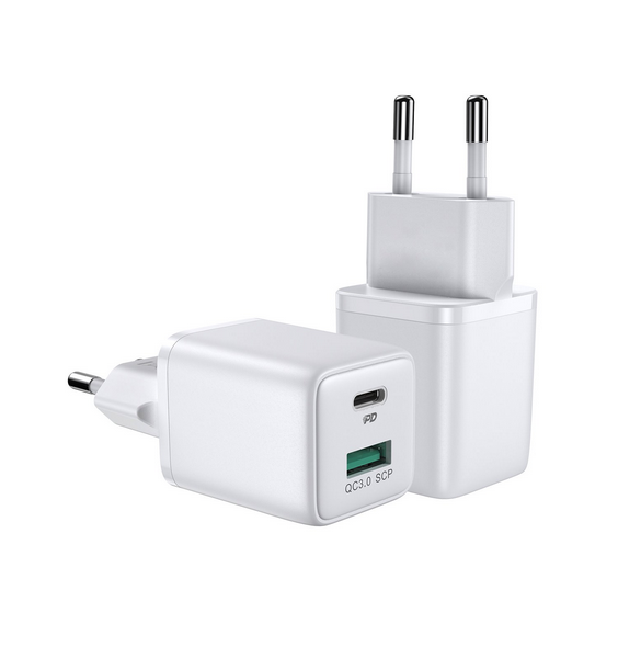 - ingång 100-240V 50 / 60Hz 0,8A
- USB-C-utgång 5V / 3A, 9V / 3A, 12V / 2.5A, 15V / 2A, 20V / 1.5A