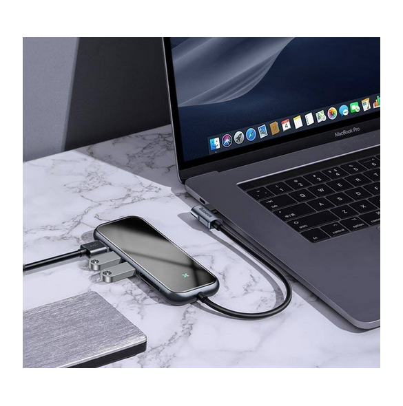 - USB-C-utgång PD: 20V / 3A Max.