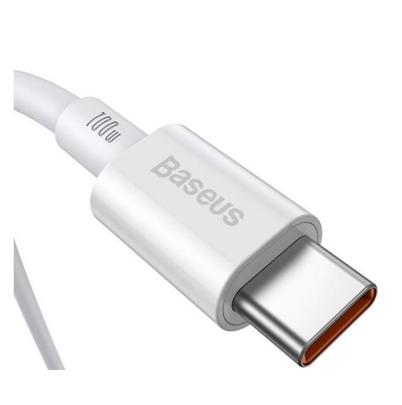 - Effekt: 100W Max.