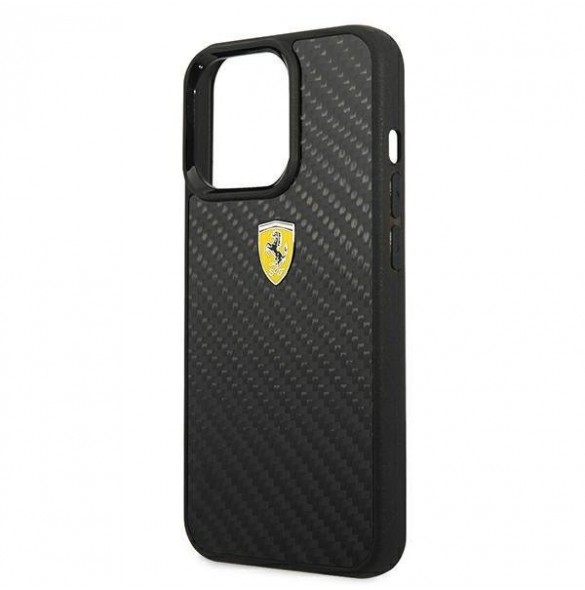 Med detta skal kommer du att vara lugn för iPhone 13 Pro Max och väldigt snyggt skydd från Ferrari.