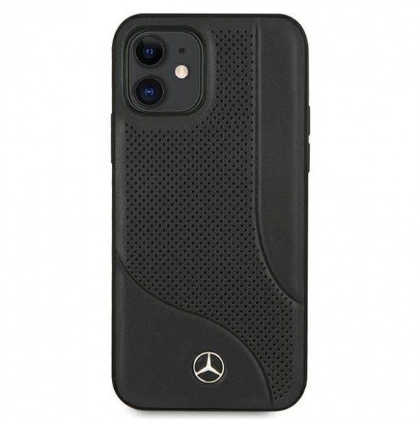 Högkvalitativt material från Mercedes.
