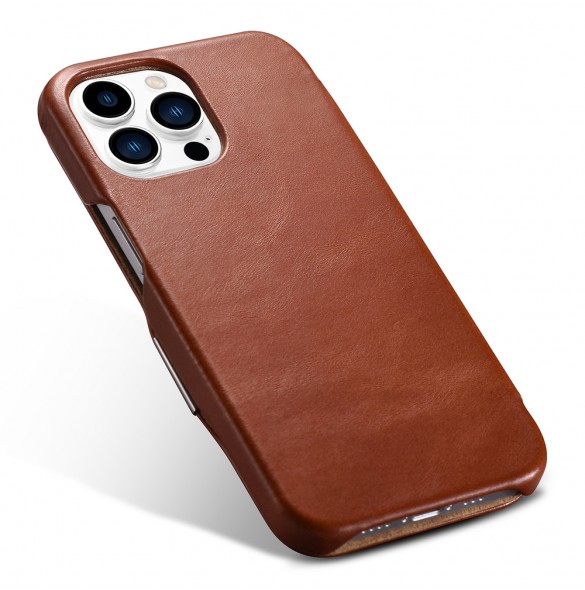 Ett snyggt skal till iPhone 13 Pro Max i kvalitativt material.