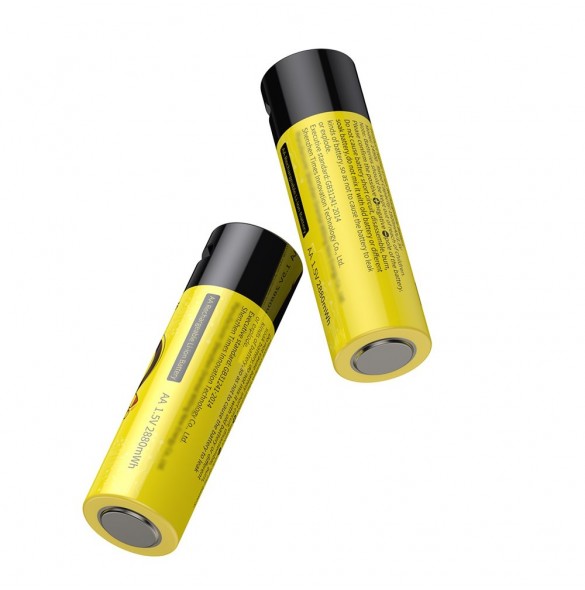Speciella höljen ser till att det inte finns någon risk för batteriläckage.