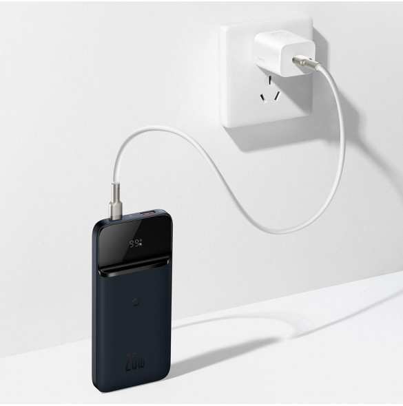 USB-ingång typ C: 5 V / 3 A, 9 V / 2 A 18 W