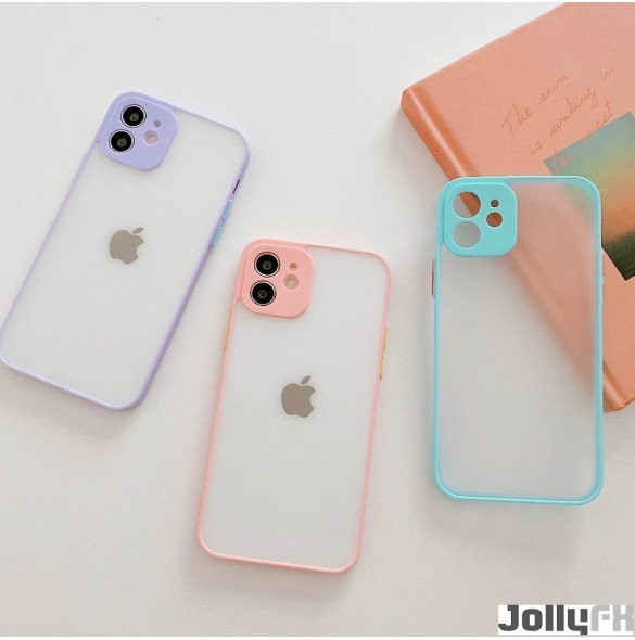 Med detta skal kommer du att vara lugn för iPhone 12 Pro Max och väldigt snyggt skydd från JollyFX.