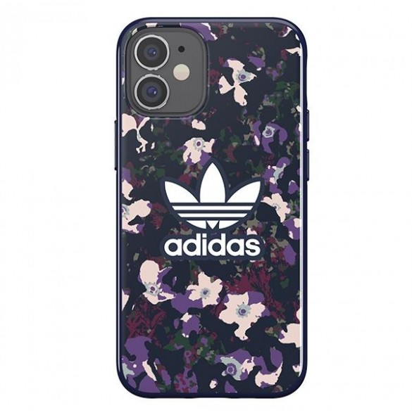 Lila och väldigt praktiskt fodral från Adidas.
