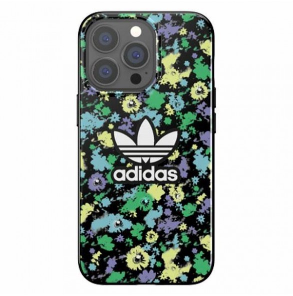 Flerfärgat och väldigt praktiskt fodral från Adidas.