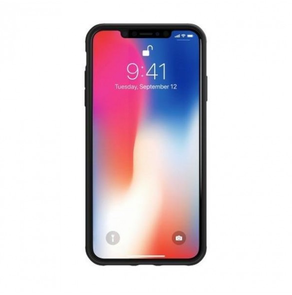 iPhone XS Max och väldigt snyggt skydd från Adidas.