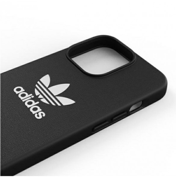 Glöm repor med ett härligt fodral från Adidas.
