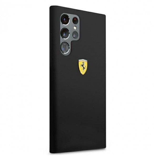 Praktiskt och lätt skyddsfodral från Ferrari.