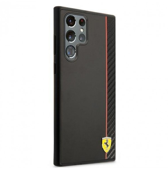 Samsung Galaxy S22 Ultra och väldigt snyggt skydd från Ferrari.