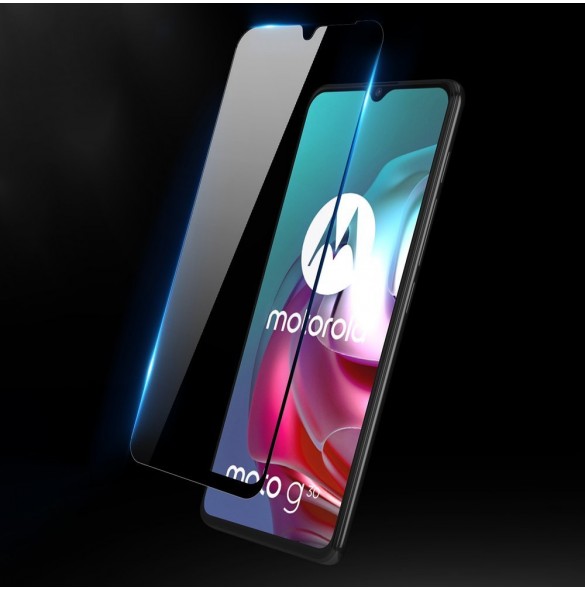 Dux Ducis 9D Tough Screen Protector i härdat glas täckt med ram för Motorola Moto G10 / Moto G20 / Moto G30 - Svart (väskvänlig)