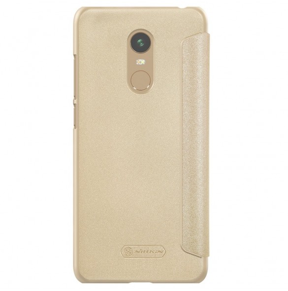 Din telefon skyddas av detta skydd från Nillkin.