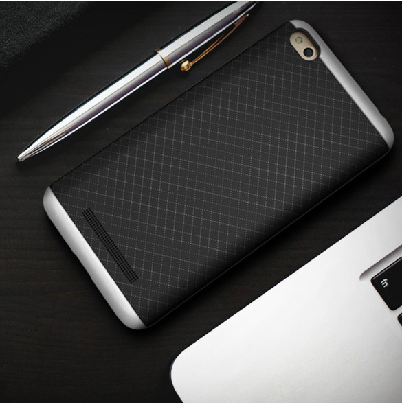 Din Xiaomi Redmi 4A skyddas av detta stora lock.