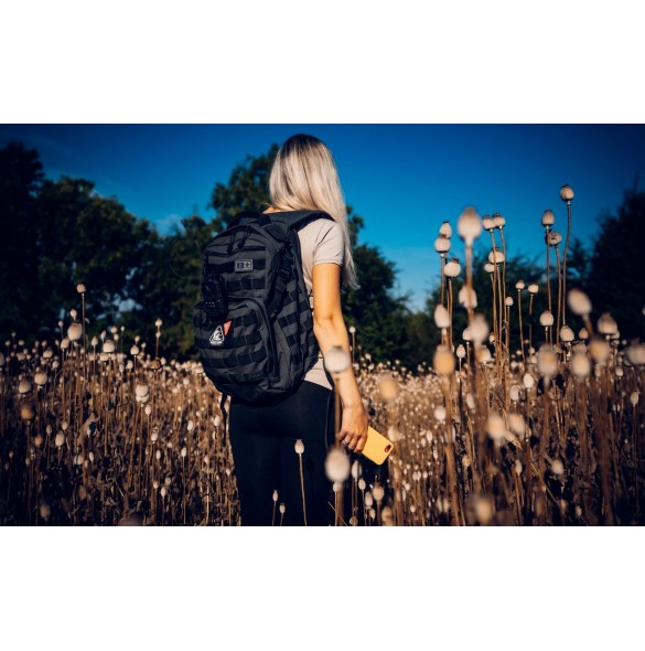 iPhone 15 cover, vaska , cover, fodral, fodralet, skal, skyddar