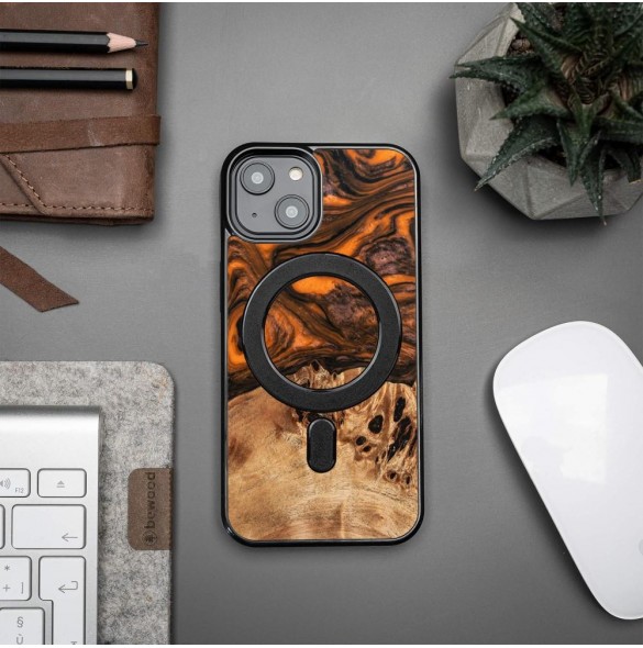Wood and resin case for iPhone 15 Plus MagSafe Bewood Unique Orange - orange and black