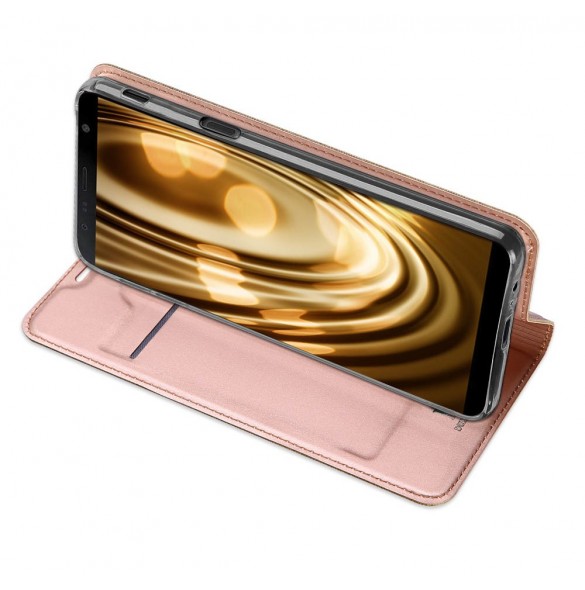 Din telefon skyddas av detta skydd från DUX DUCIS.