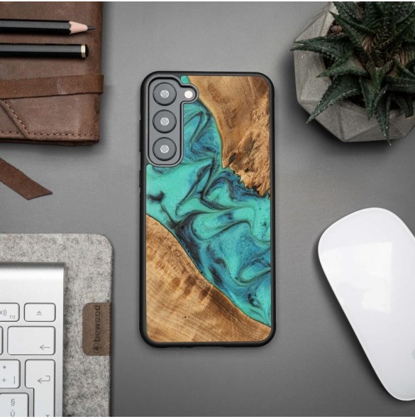 Bewood Unique Turquoise Wood and Resin Fodral till Samsung Galaxy S23 Plus - Turkossvart