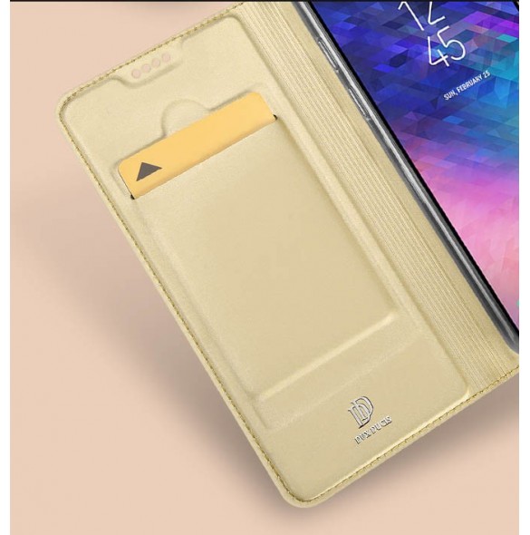 Din telefon skyddas av detta skydd från DUX DUCIS.