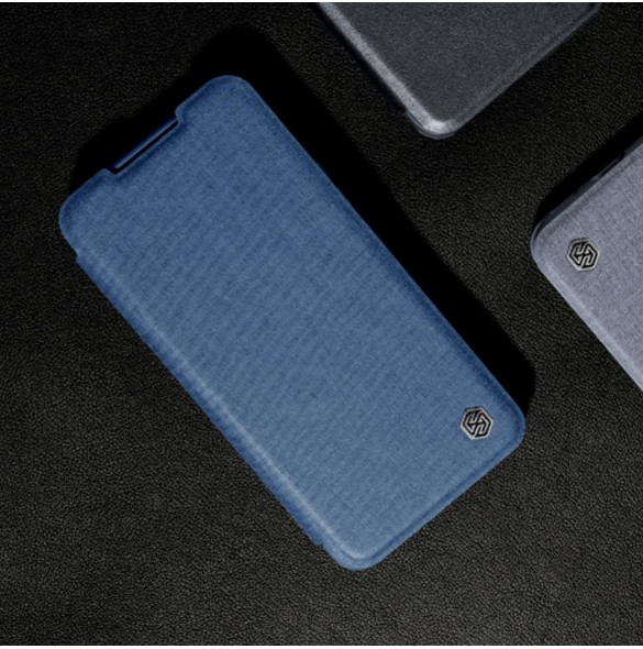 Nillkin Qin Cloth Pro Fodral för Samsung Galaxy S23+ Flip Cover Camera Cover Grå