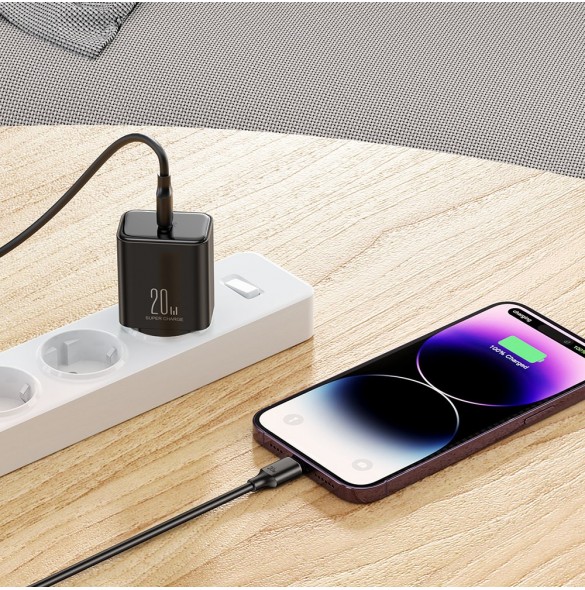 Joyroom JR-TCF06 USB C 20W PD laddare - svart