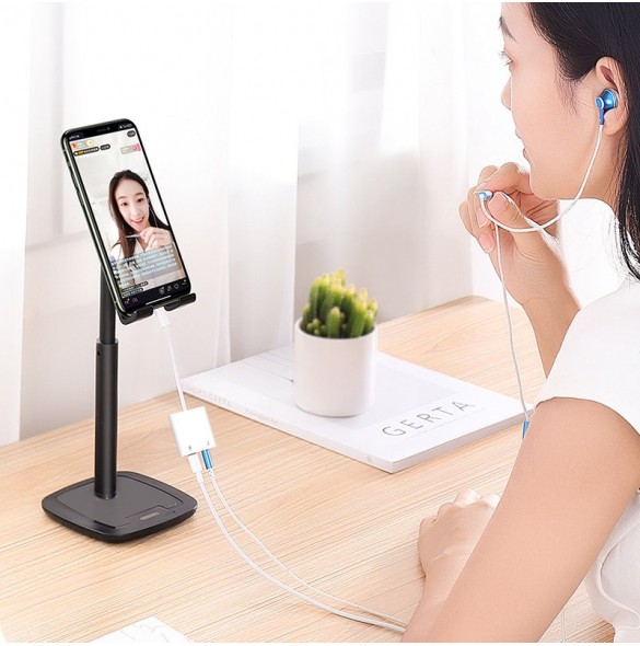 Joyroom universal Lightning-adapter - 3,5 mm minijack med laddningsport vit (S-Y105)