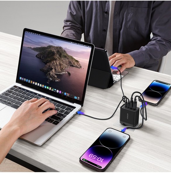 Joyroom laddare GaN 67W 4 portar (2x USB, 2x USB C) svart (TCG02) + kabel USB C - USB C 100W 1,2m