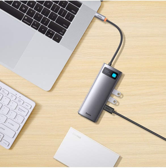 Baseus Metal Gleam Series HUB 6-i-1 dockningsstation USB Typ C - 1 x HDMI / 3 x USB 3.2 Gen. 1 / 1 x Strömförsörjning / 1 x VGA