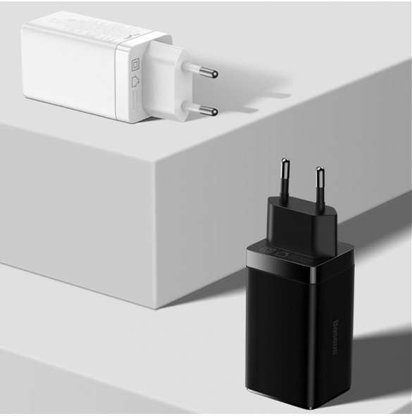 Baseus GaN3 Pro snabb universal GaN-laddare 2 x USB Typ C / USB + kabel USB Typ C - USB Typ C 65W PD3.0, QC4.0 +, AFC vit (CCGP0