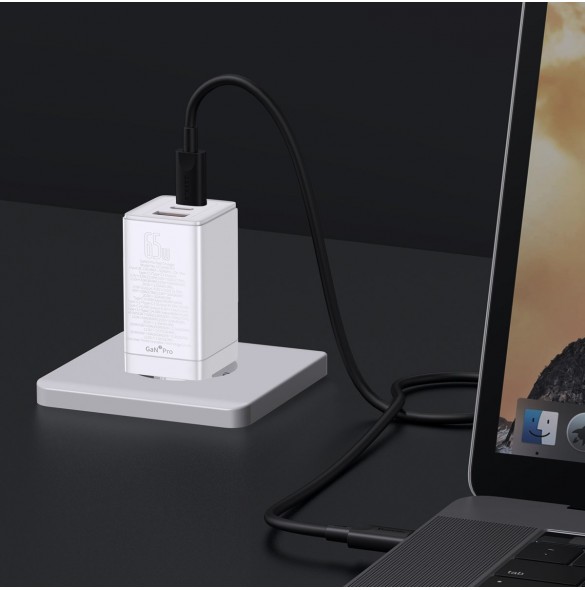 Baseus GaN3 Pro snabb universal GaN-laddare 2 x USB Typ C / USB + kabel USB Typ C - USB Typ C 65W PD3.0, QC4.0 +, AFC vit (CCGP0