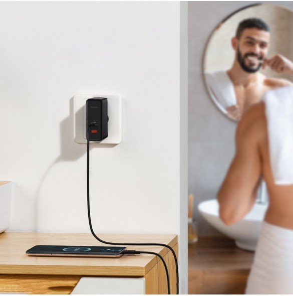 Baseus GaN5 Pro snabb universal väggladdare GaN USB Typ C / USB 100W PD3.0, QC4.0+, AFC svart (CCGP090201)
