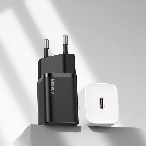 Baseus Super Si 1C snabb väggladdare USB Typ C 25W Power Delivery Quick Charge vit (CCSP020102)
