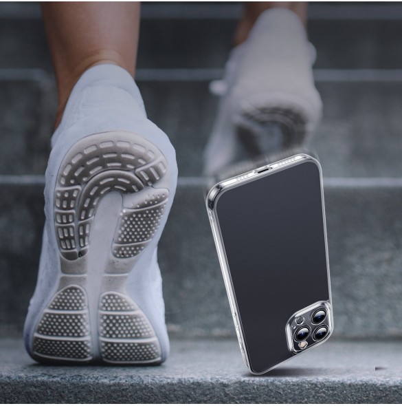 Baseus frostat glasfodral skal för iPhone 13 Pro hårt skal med gelram transparent (ARWS000702)