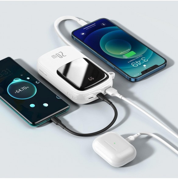 Baseus Qpow Digital Display Power Bank med snabbladdning 20000mAh 20W QC/PD/SCP/FCP med inbyggd Lightning-kabel Vit
