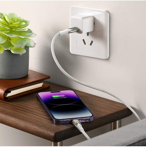 Baseus Glimmer Series-kabel med snabbladdning USB-C - Lightning 480Mb/s PD 20W 1m vit
