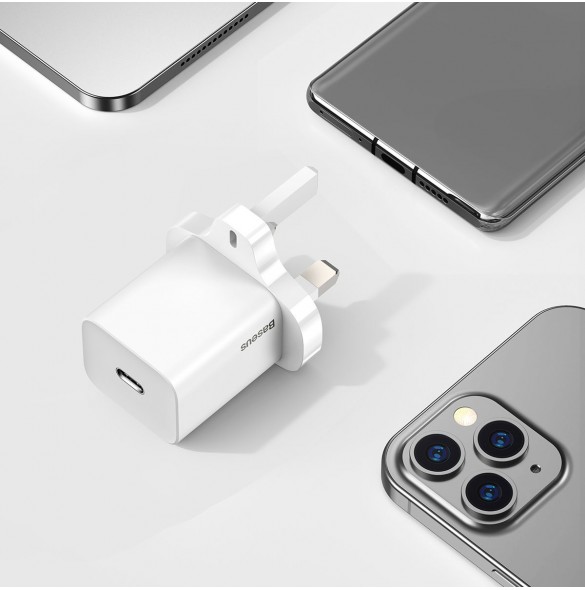 Baseus Super Si 1C snabbladdare USB Typ C 20W Strömförsörjning UK vit + USB Typ C - Lightning-kabel 1m (TZCCSUP-K02)