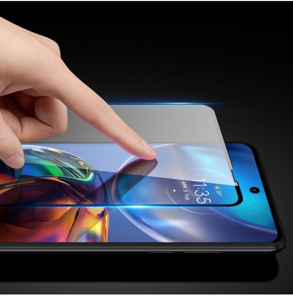 Dux Ducis 10D härdat glas 9H helskärmshärdat glas med ram Motorola Moto E32 svart (väskvänlig)