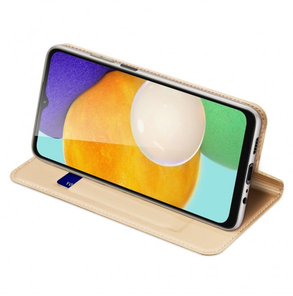 Dux Ducis Skin Pro Bokhylla typ fodral för Samsung Galaxy A13 5G gyllene
