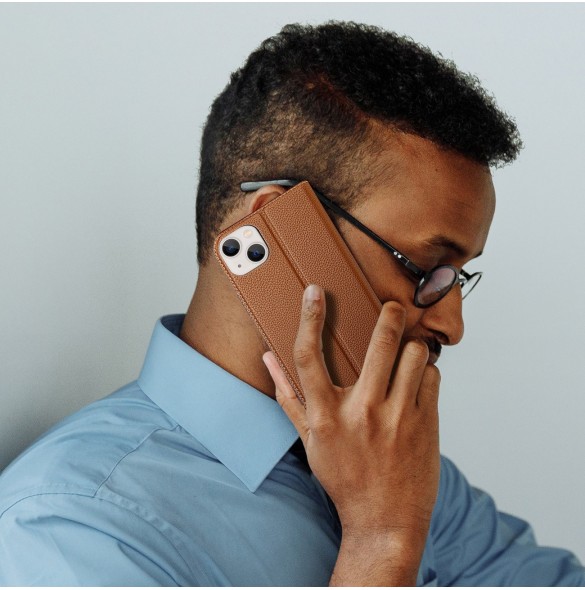 Dux Ducis Skin X2 skal till iPhone 14 Plus skal med magnetisk flik brun