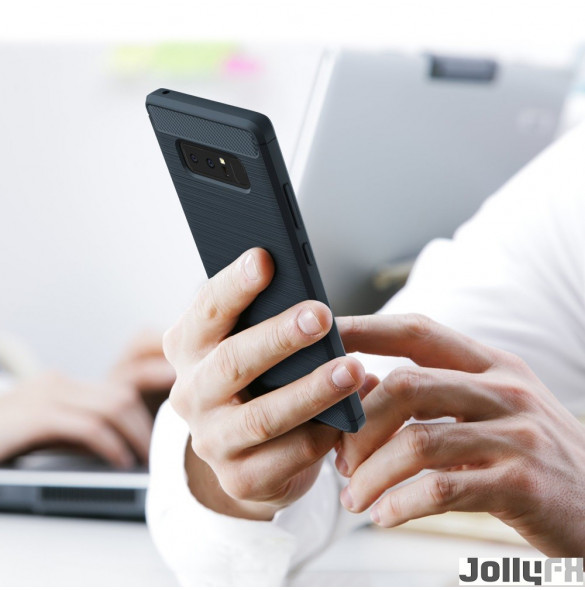 Din telefon skyddas av detta skydd från JollyFX.