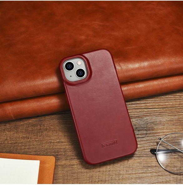 iCarer CE Oil Wax Premium Leather Folio Fodral iPhone 14 Plus Magnetic Flip Leather Folio Fodral MagSafe Röd (AKI14220707-RD)