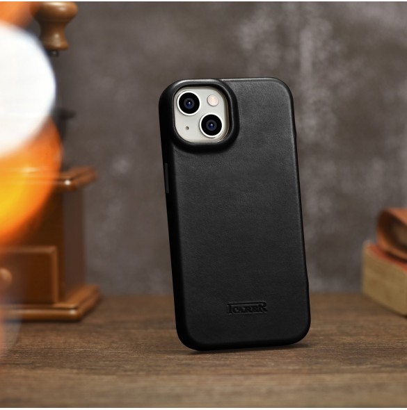iCarer CE Oil Wax Premium Leather Folio Case Läderfodral iPhone 14 Plus Magnetic Flip MagSafe Black (AKI14220707-BK)