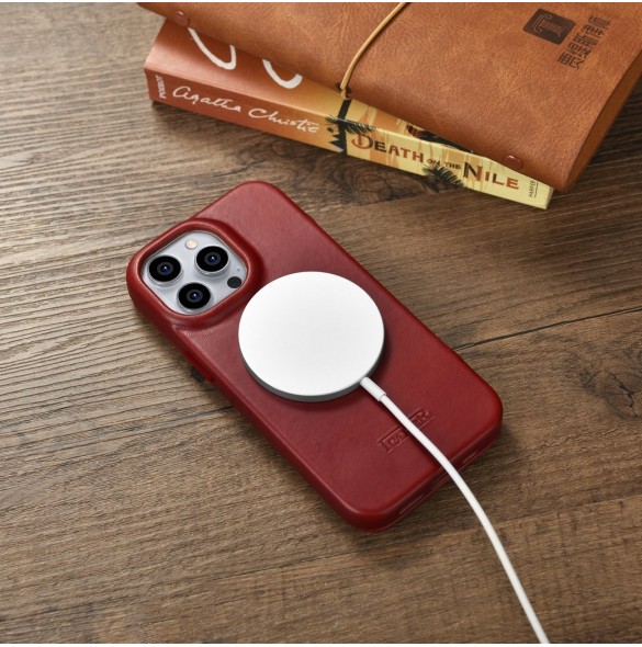 iCarer CE Oil Wax Premium Leather Folio Case Läderfodral iPhone 14 Pro Max Magnetic Flip MagSafe Röd (AKI14220708-RD)