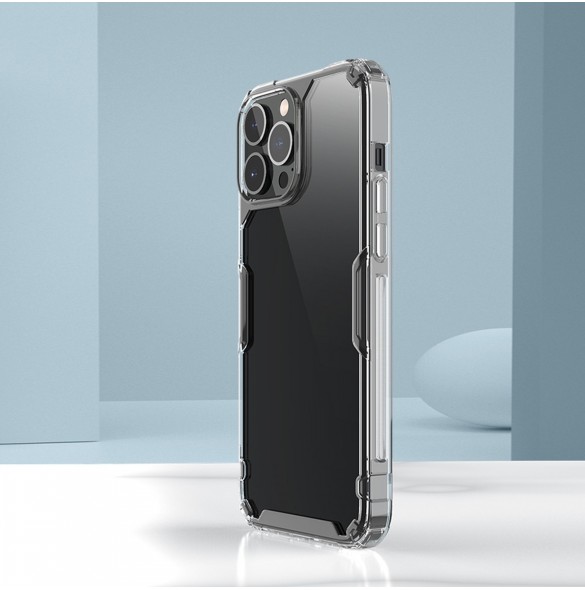 Nillkin Nature Pro skal till iPhone 13 Pro Max pansarskal vit