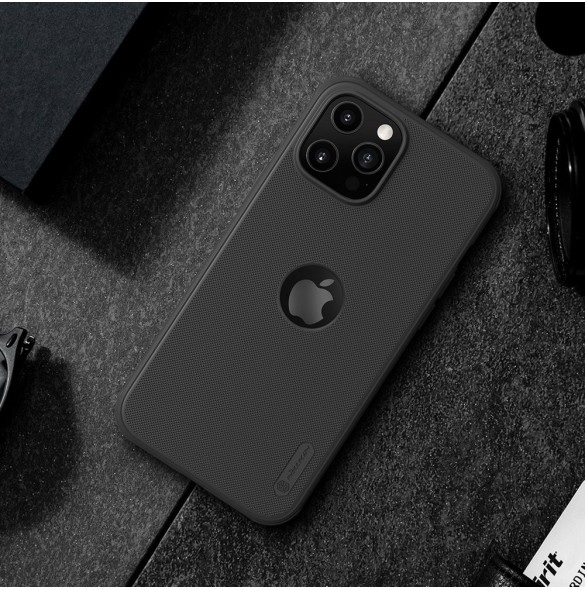 Nillkin Super Frosted Shield Fodral + stöd för iPhone 12 Pro Max svart