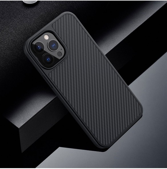 Nillkin Synthetic Fiber Carbon fodral till iPhone 13 Pro svart
